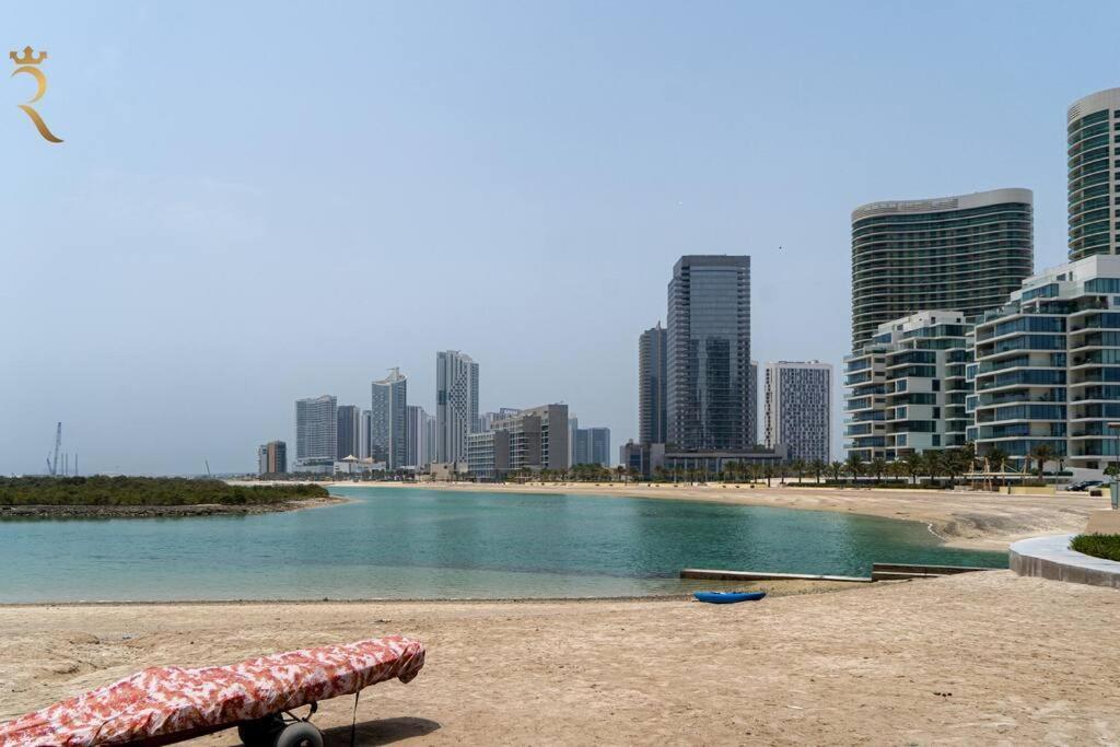 Mangrove Serenity Luxurious 2Br Apartment Abu Dhabi