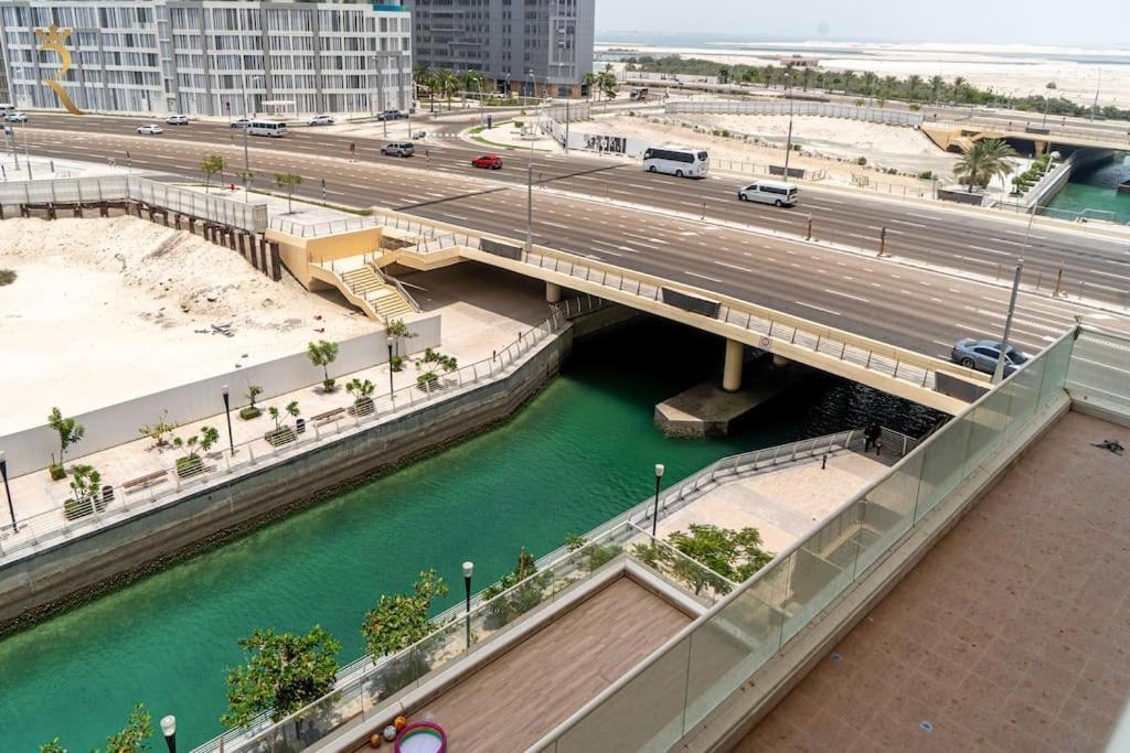 Mangrove Serenity Luxurious 2Br Apartment Abu Dhabi
